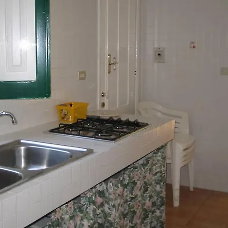 بيت للعطل Casa Colonica غالّيبولي